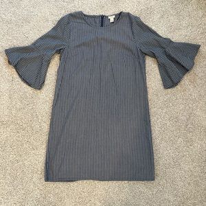 Cotton blue and white bell sleeve dress. Excellent condition!